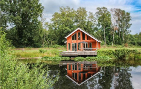 Awesome Home In Heel With Outdoor Swimming Pool